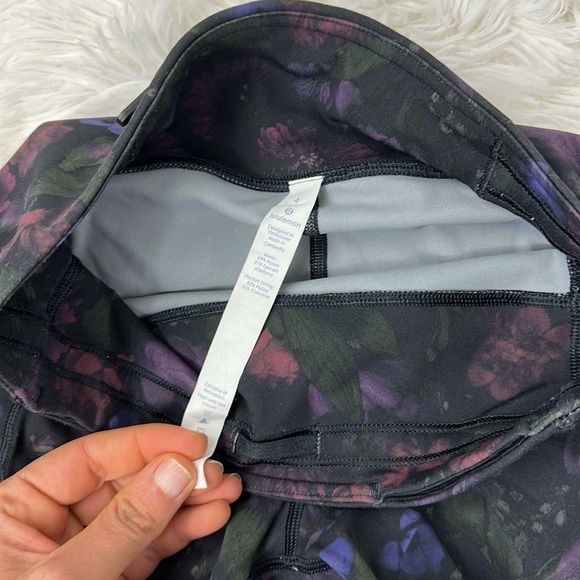 Lululemon Speed Up Crop (21") Frozen Flourish Multi - Picture 3 of 5